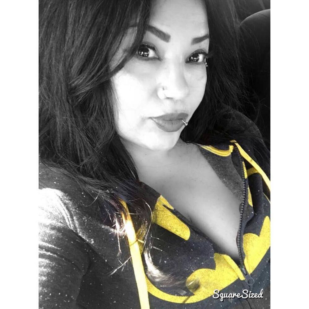 Meet your Posher, Myrna